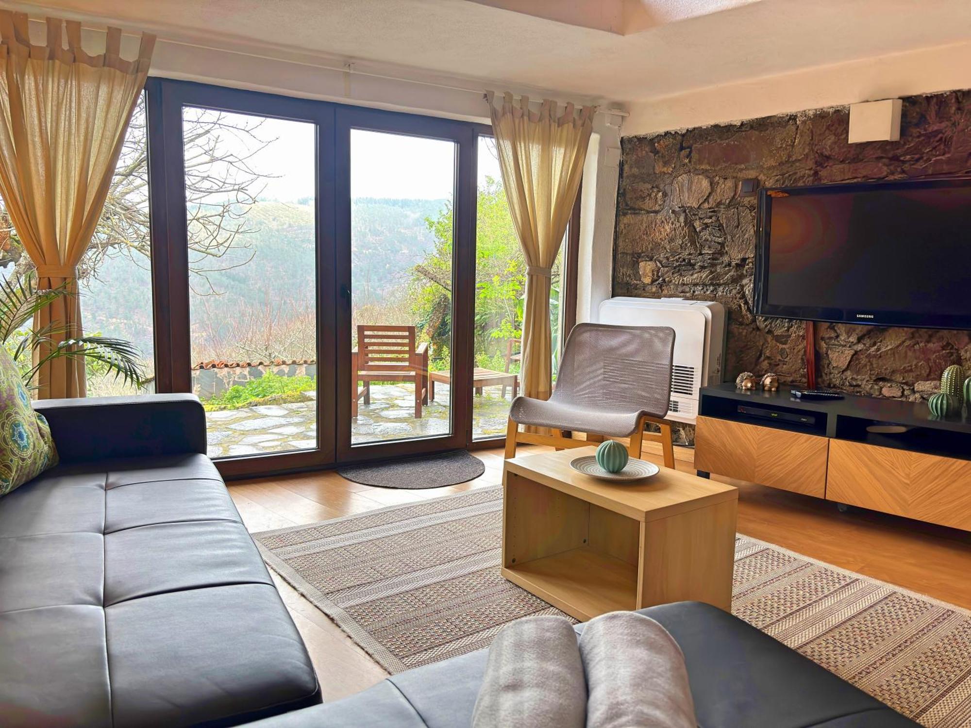 فيلا Retiro De Gondramaz - 200 M2 المظهر الخارجي الصورة